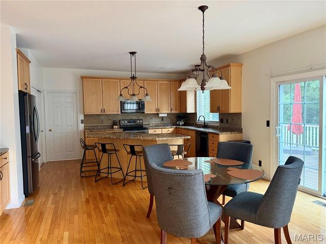 3450 Caton Run Crossing, Shiloh, IL 62221