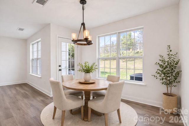 9512 Elizabeth Townes Lane, Charlotte, NC 28277