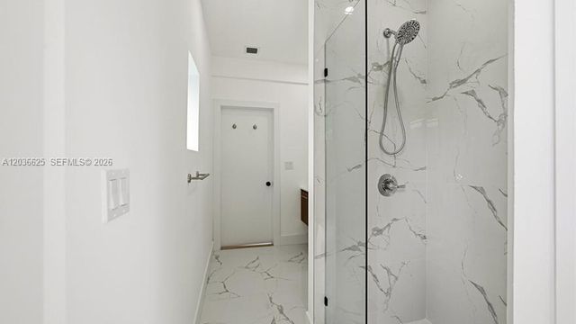 1140 NE 201st Ter, Miami, FL 33179
