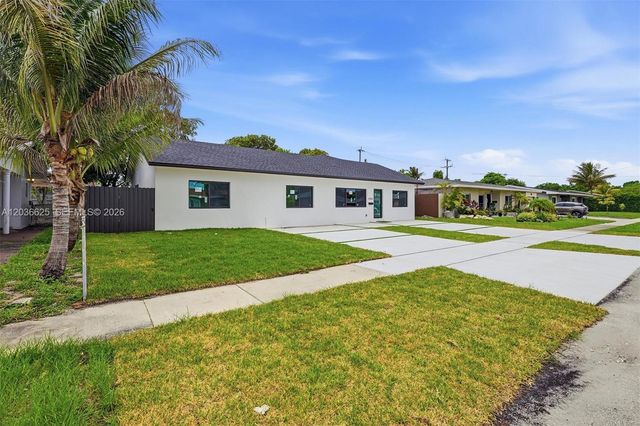 1140 NE 201st Ter, Miami, FL 33179
