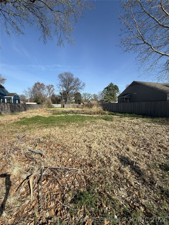 4247 Riverside Drive, Tulsa, OK 74105