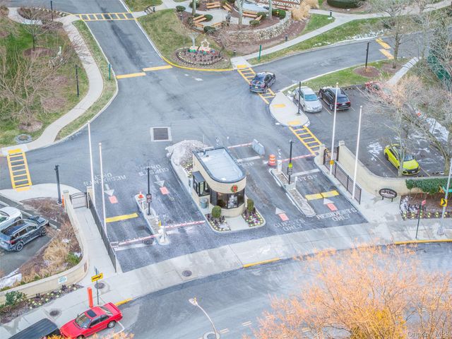1 Bay Club Drive 11J, Bayside, NY 11360