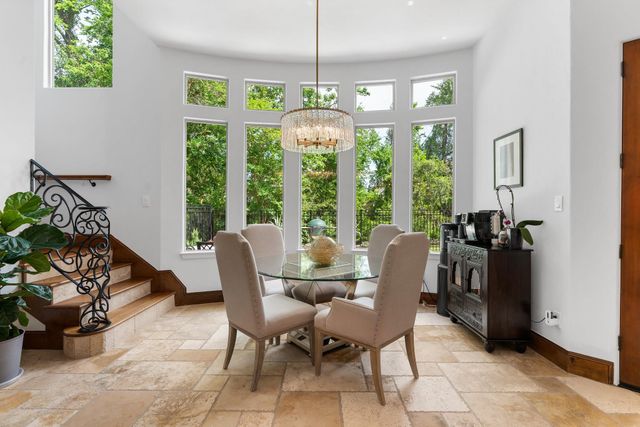 22 Johnathan Landing Court, The Woodlands, TX 77389