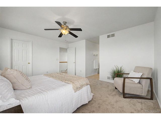 9917 Aftonwood St, Highlands Ranch, CO 80126