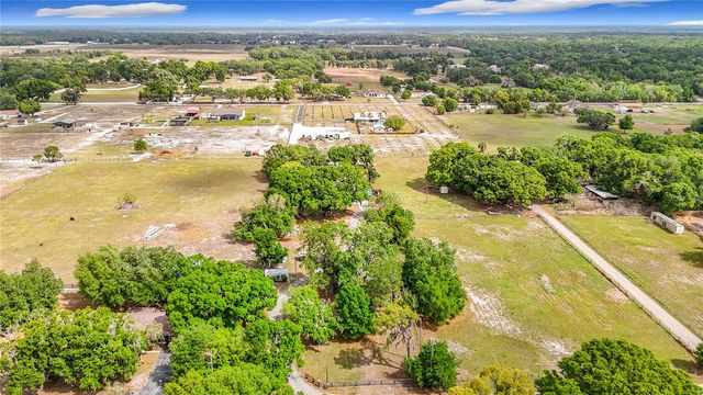 216 CORBETT ROAD, Lithia, FL 33547