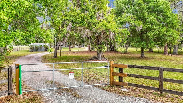 216 CORBETT ROAD, Lithia, FL 33547