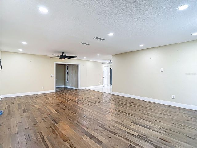 216 CORBETT ROAD, Lithia, FL 33547