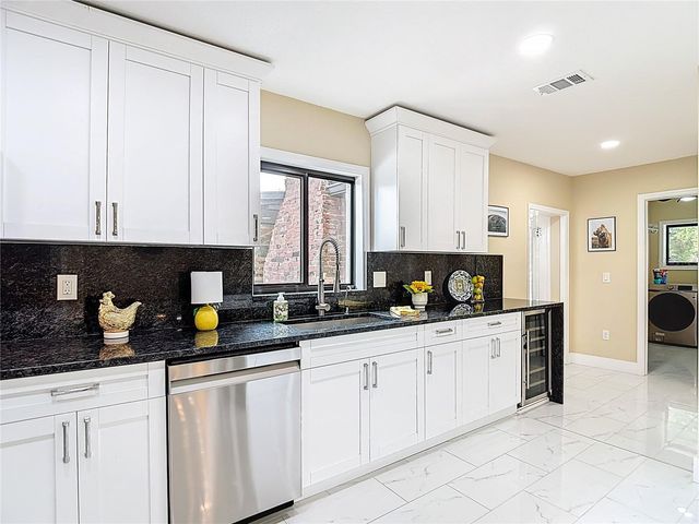 216 CORBETT ROAD, Lithia, FL 33547