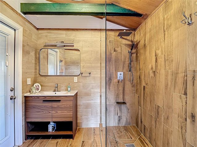 216 CORBETT ROAD, Lithia, FL 33547