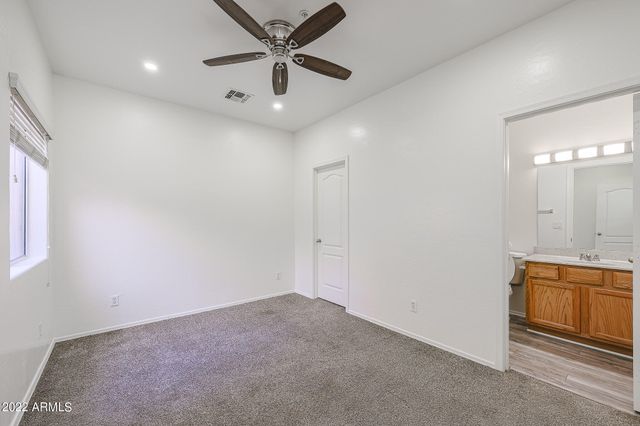 8940 W Olive Avenue Unit 70, Peoria, AZ 85345