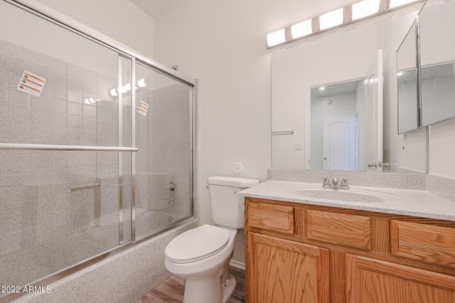 8940 W Olive Avenue Unit 70, Peoria, AZ 85345