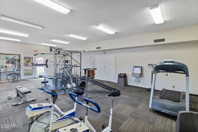 8940 W Olive Avenue Unit 70, Peoria, AZ 85345
