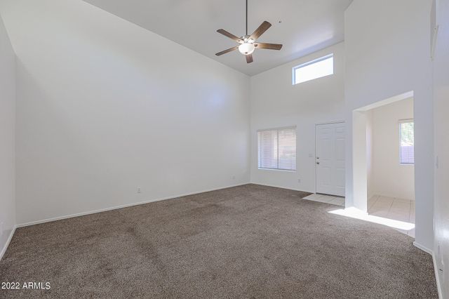 8940 W Olive Avenue Unit 70, Peoria, AZ 85345