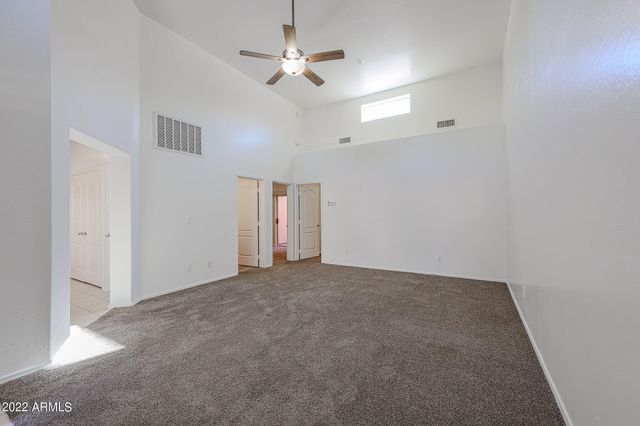 8940 W Olive Avenue Unit 70, Peoria, AZ 85345