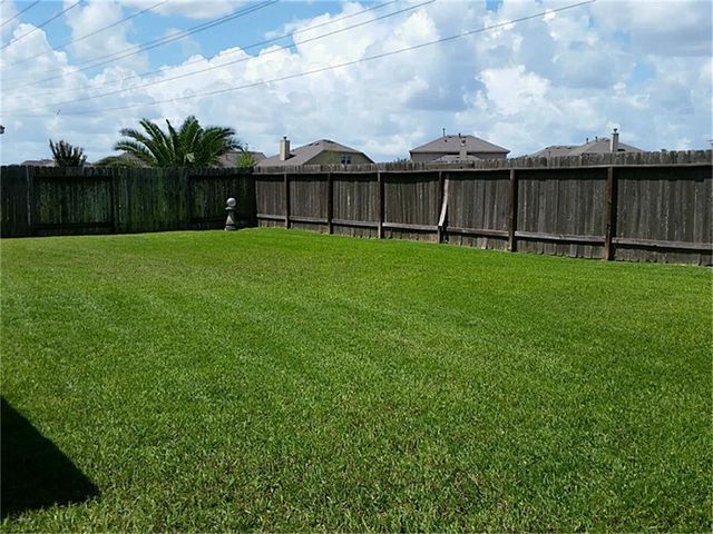 11134 Sheldon Bend Drive, Richmond, TX 77406