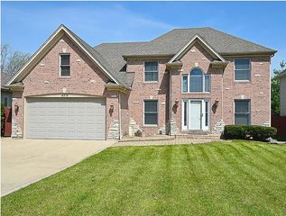 270 E Armitage Avenue, Addison, IL 60101