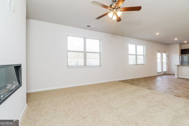 136 Hamilton Pointe Drive, Mcdonough, GA 30253