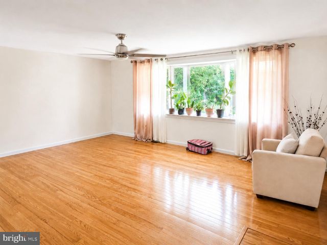 103 NIAGARA LN, Willingboro, NJ 08046