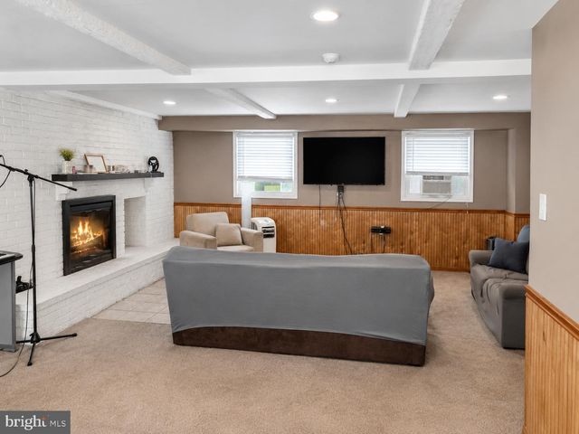 103 NIAGARA LN, Willingboro, NJ 08046