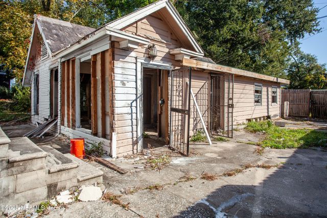 1525 N LIBERTY Street, Jacksonville, FL 32206