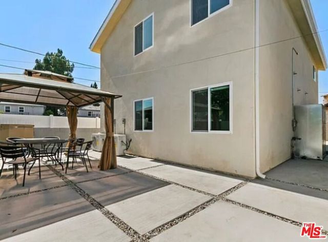 1913 N Manning Street 101, Burbank, CA 91505