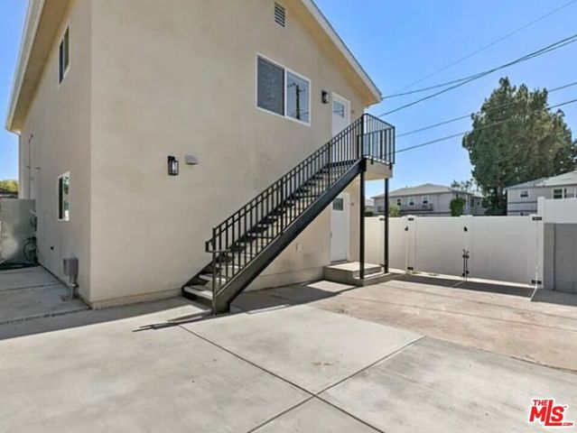 1913 N Manning Street 101, Burbank, CA 91505