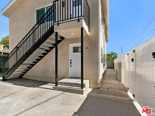 1913 N Manning Street 101, Burbank, CA 91505