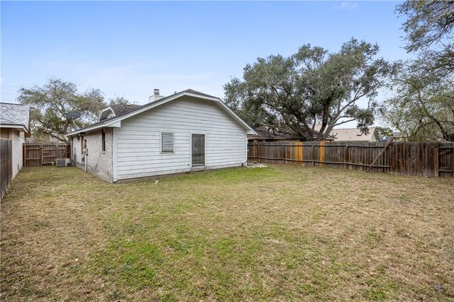 7122 Brookedge, Corpus Christi, TX 78414
