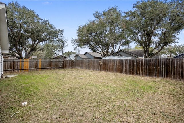 7122 Brookedge, Corpus Christi, TX 78414