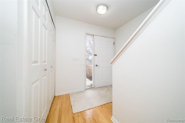 24099 Tana Court, Farmington, MI 48335