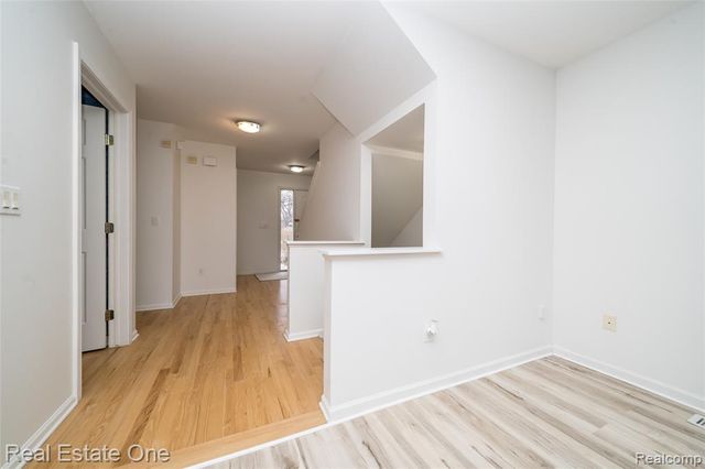 24099 Tana Court, Farmington, MI 48335