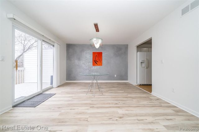 24099 Tana Court, Farmington, MI 48335