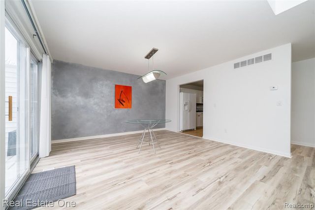 24099 Tana Court, Farmington, MI 48335