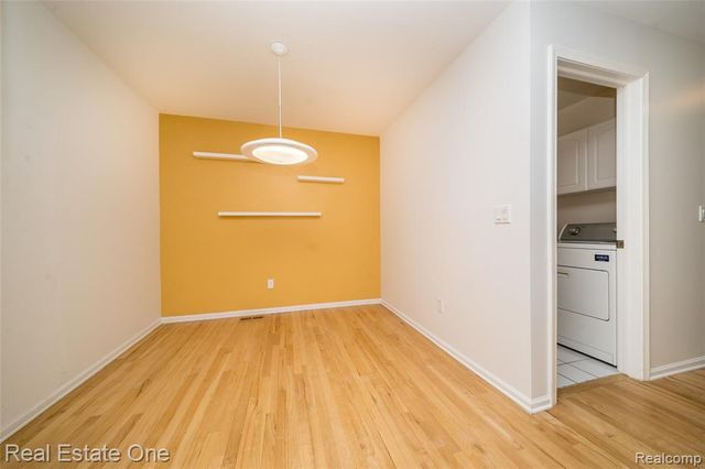 24099 Tana Court, Farmington, MI 48335