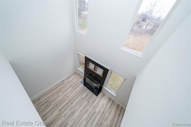 24099 Tana Court, Farmington, MI 48335