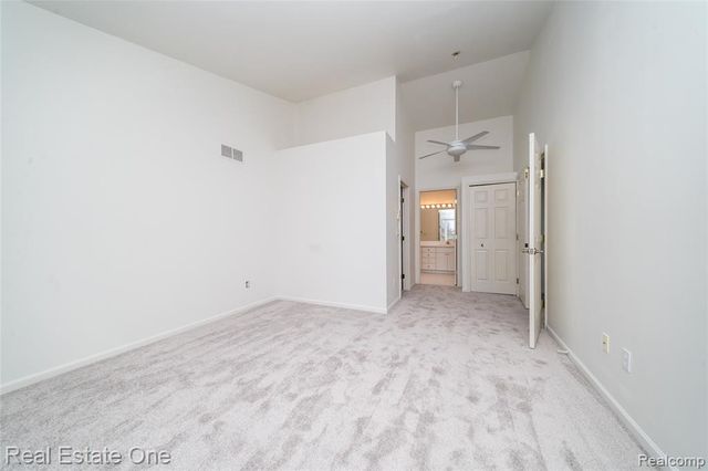 24099 Tana Court, Farmington, MI 48335