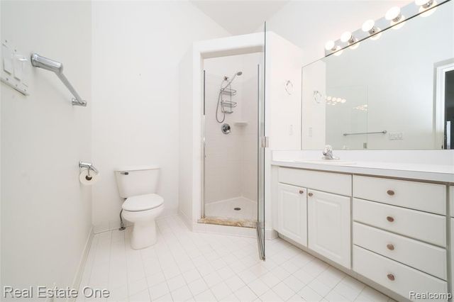 24099 Tana Court, Farmington, MI 48335