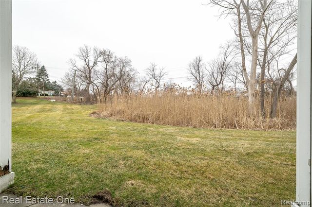 24099 Tana Court, Farmington, MI 48335