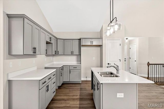 617 Middletown Court, O'fallon, IL 62269