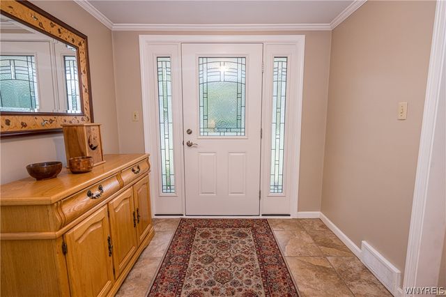 4815 Crestwood Drive, Hamburg, NY 14075