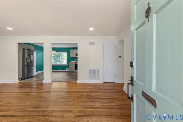 4825 Brook Rd, Richmond, VA 23227