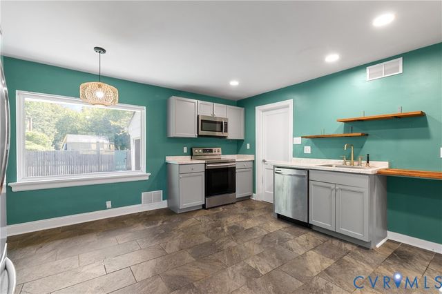 4825 Brook Rd, Richmond, VA 23227