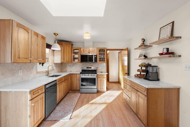 319 Michele Avenue, Crown Point, IN 46307