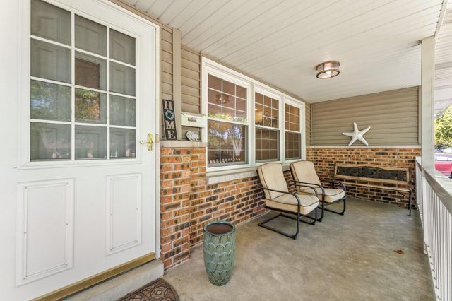 319 Michele Avenue, Crown Point, IN 46307