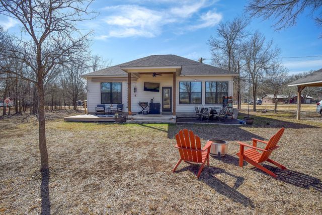 338 W Keanahalululu LN, Bastrop, TX 78602