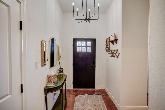 338 W Keanahalululu LN, Bastrop, TX 78602