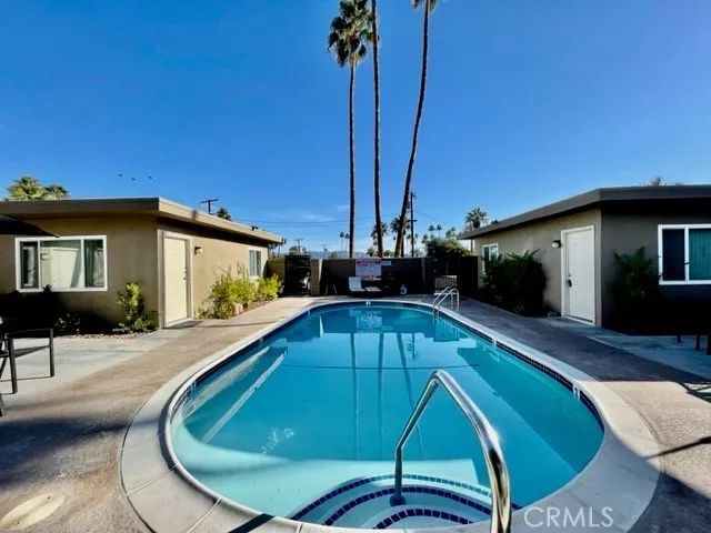 45521 Sunset Lane 9, Palm Desert, CA 92260