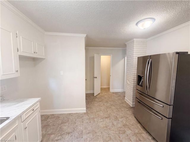 2403 Rowe Street, Greensboro, NC 27407