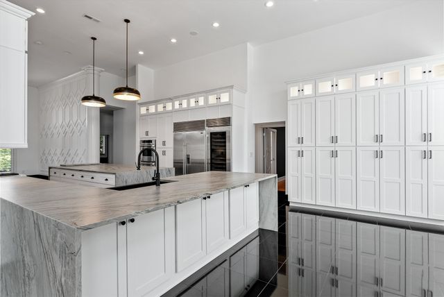 720 Valhalla Ln, Brentwood, TN 37027
