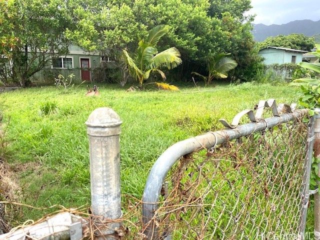 47-166 Wailehua Road, Kaneohe, HI 96744